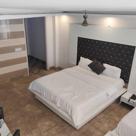 Super Hotel O Vivaan Residency Rohtak Exterior photo